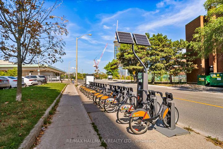 Photo 28 at 602 - 2756 Old Leslie Street, Bayview Village, Toronto