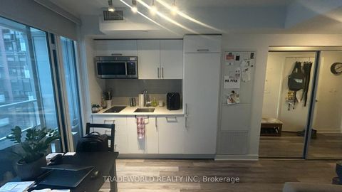 Photo 6 at 401E - 576 Front Street W, Waterfront Communities C1, Toronto