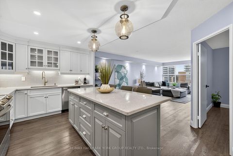 Photo 1 at 906 - 250 Davis Drive, Central Newmarket, Newmarket