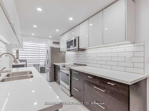 Photo 4 at 509 - 5785 Yonge Street, Newtonbrook East, Toronto