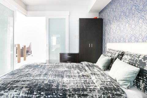 Photo 6 at 319 - 20 Blue Jays Way, Waterfront Communities C1, Toronto