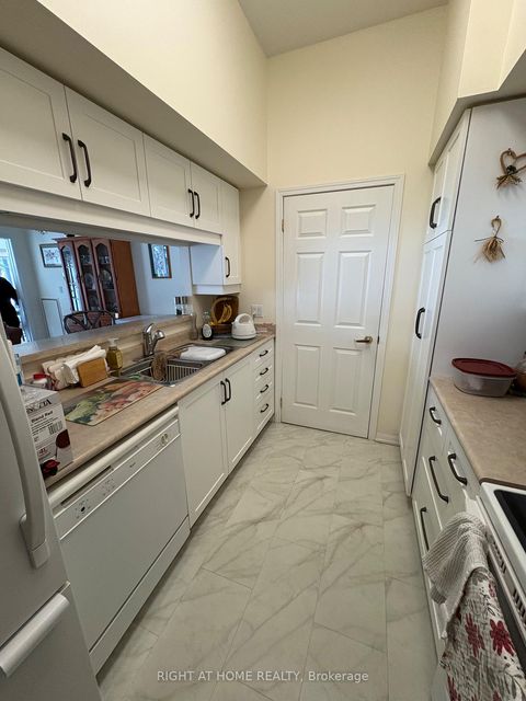 Photo 13 at 109 - 94 Dean Avenue, Painswick South, Barrie