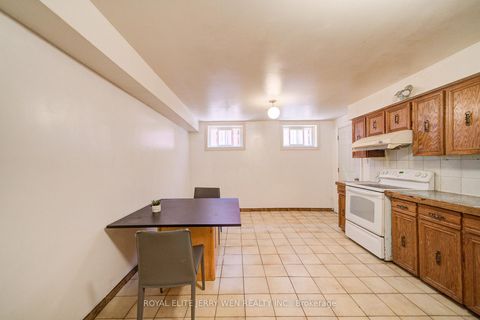 Photo 13 at 2908 Victoria Park Avenue, Pleasant View, Toronto