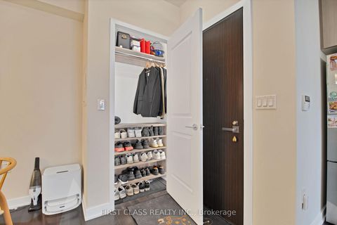 Photo 4 at 3309 - 1 The Esplanade, Waterfront Communities C1, Toronto