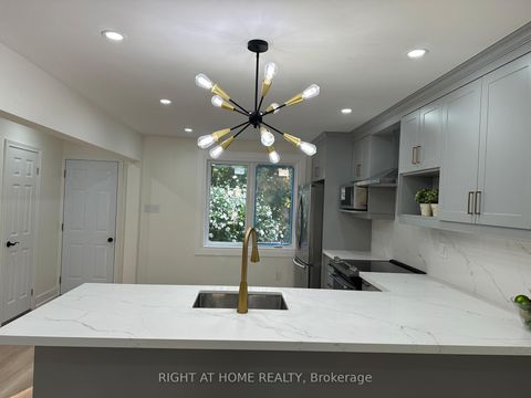 Photo 10 at 210 Dearborn Avenue, O'Neill, Oshawa