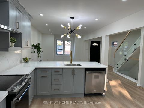 Photo 13 at 210 Dearborn Avenue, O'Neill, Oshawa