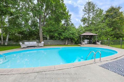 Photo 11 at 3 Northwood Road, Sutton & Jackson's Point, Georgina