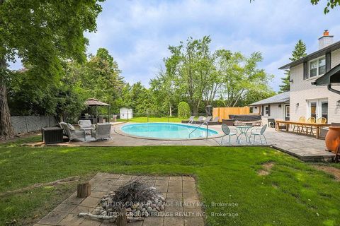 Photo 12 at 3 Northwood Road, Sutton & Jackson's Point, Georgina