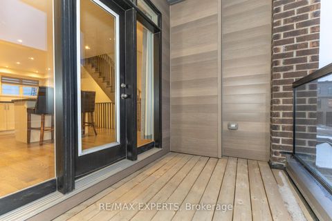 Photo 24 at 190 Moneypenny Place, Beverley Glen, Vaughan