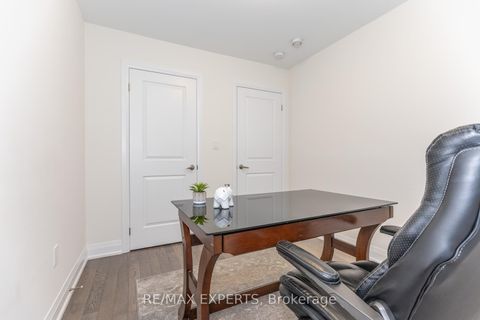 Photo 37 at 190 Moneypenny Place, Beverley Glen, Vaughan