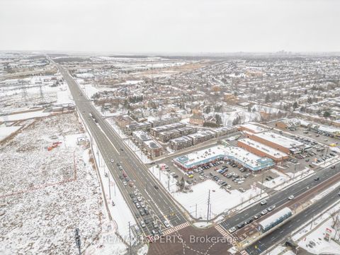 Photo 45 at 190 Moneypenny Place, Beverley Glen, Vaughan