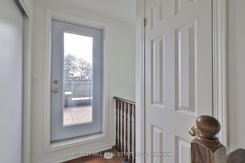 Photo 27 at 318 - 639 Lawrence Avenue W, Lawrence, Toronto