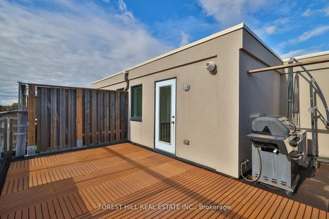 Photo 29 at 318 - 639 Lawrence Avenue W, Lawrence, Toronto