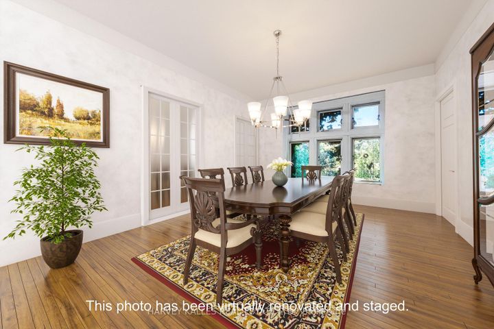 Photo 2 at 7 Beaumont Road, Moore Park, Toronto