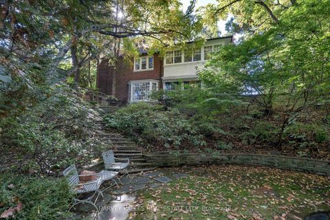 Photo 15 at 7 Beaumont Road, Moore Park, Toronto