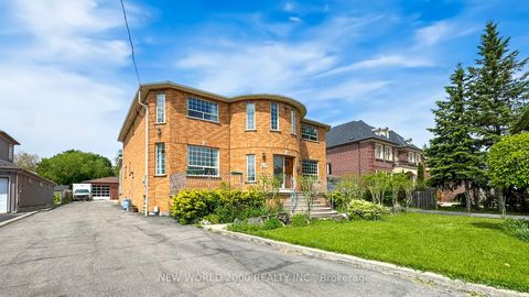 Photo 2 at 62 Langstaff Road W, South Richvale, Richmond Hill