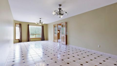 Photo 10 at 62 Langstaff Road W, South Richvale, Richmond Hill