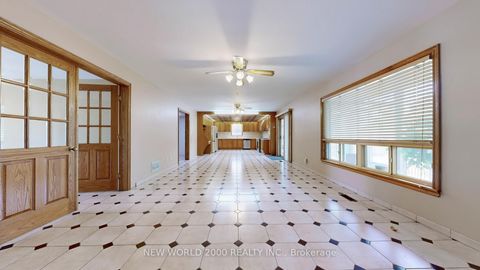 Photo 17 at 62 Langstaff Road W, South Richvale, Richmond Hill