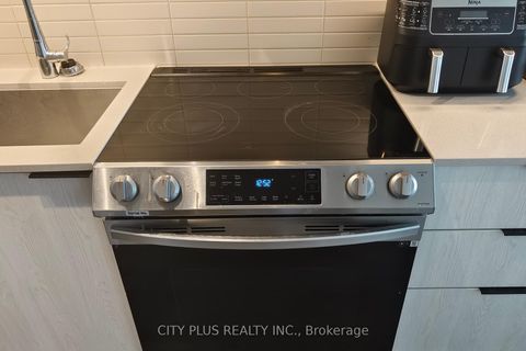 Photo 12 at 1415 - 50 Power Street, Moss Park, Toronto