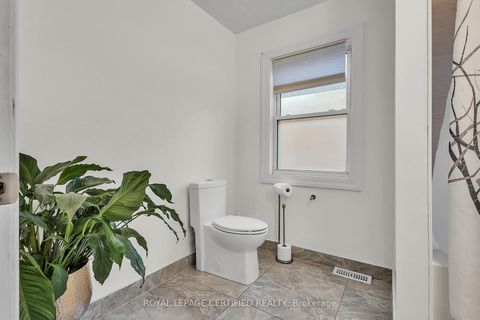 Photo 14 at 469 Old Weston Road, Pellam Park, Toronto