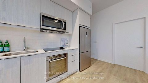 Photo 24 at 319 - 38 Forest Manor Road, Henry Farm, Toronto