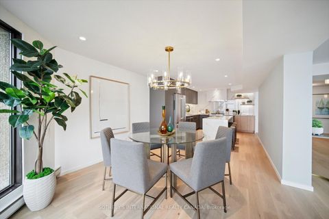 Photo 9 at 1110 - 65 Harbour Square, Waterfront Communities C1, Toronto