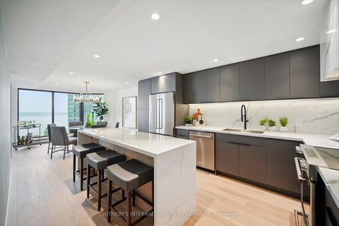 Photo 16 at 1110 - 65 Harbour Square, Waterfront Communities C1, Toronto