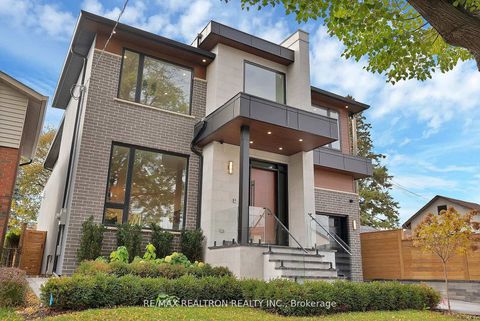 Photo 1 at 18 Glen Eden Crescent, Parkview, Toronto