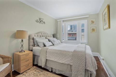 Photo 31 at 12 Belsize Drive, Mount Pleasant West, Toronto