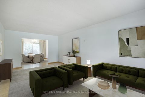 Photo 5 at 19 Gleneagle Crescent, Don Valley Village, Toronto