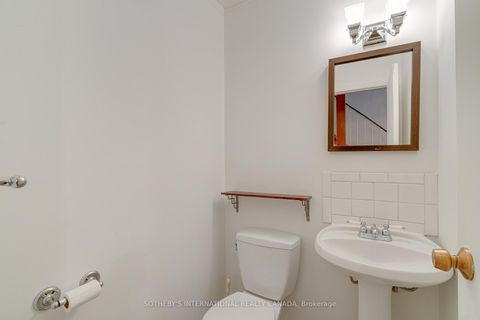 Photo 9 at 19 Gleneagle Crescent, Don Valley Village, Toronto