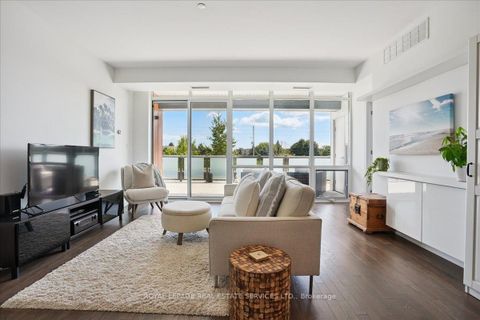 Photo 2 at 105 - 3028 Creekshore Common, GO Glenorchy, Oakville