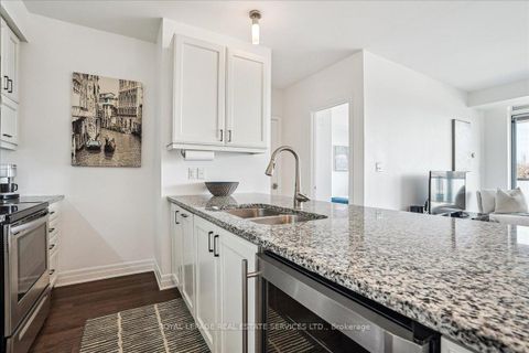 Photo 13 at 105 - 3028 Creekshore Common, GO Glenorchy, Oakville