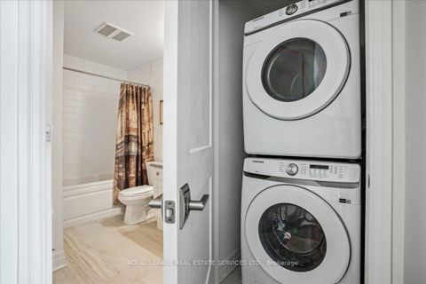 Photo 27 at 105 - 3028 Creekshore Common, GO Glenorchy, Oakville