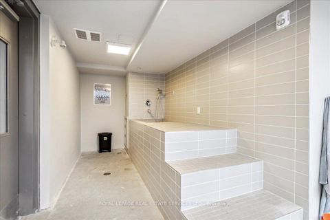 Photo 39 at 105 - 3028 Creekshore Common, GO Glenorchy, Oakville