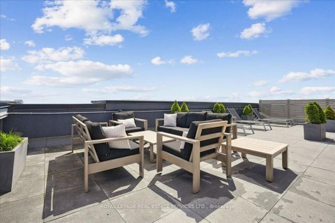 Photo 43 at 105 - 3028 Creekshore Common, GO Glenorchy, Oakville