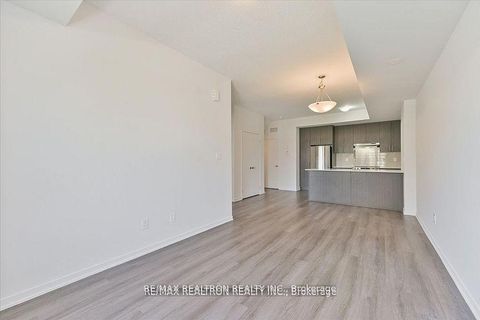 Photo 7 at 5 - 260 Twelfth Street, New Toronto, Toronto