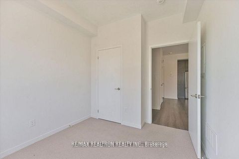 Photo 13 at 5 - 260 Twelfth Street, New Toronto, Toronto