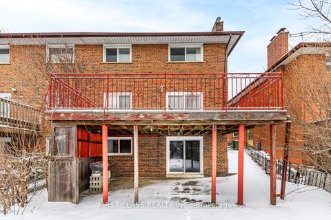 Photo 30 at 211 Shawnee Circle, Pleasant View, Toronto