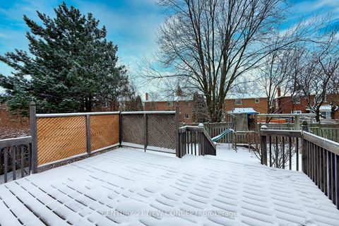 Photo 6 at 38A Avonlea Place, Doncrest, Richmond Hill