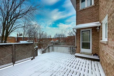 Photo 7 at 38A Avonlea Place, Doncrest, Richmond Hill