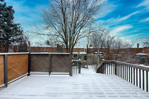 Photo 8 at 38A Avonlea Place, Doncrest, Richmond Hill