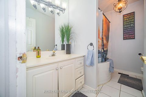 Photo 28 at 4 Devins Drive, Aurora Heights, Aurora