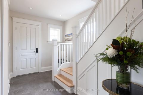 Photo 8 at 247 Douglas Avenue, OO Old Oakville, Oakville