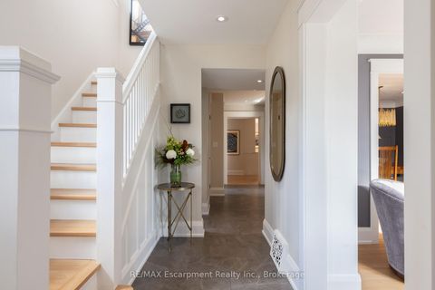 Photo 9 at 247 Douglas Avenue, OO Old Oakville, Oakville