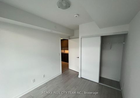 Photo 5 at 1512 - 2033 Kennedy Road, Malvern West, Toronto