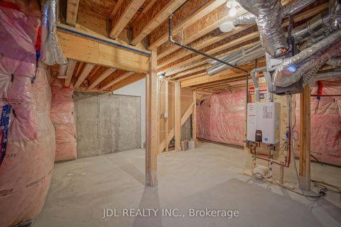 Photo 30 at 32 Guardhouse Crescent, Angus Glen, Markham