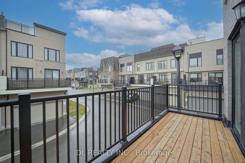 Photo 32 at 32 Guardhouse Crescent, Angus Glen, Markham