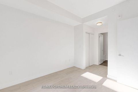 Photo 14 at 212 - 168 Sabina Drive, GO Glenorchy, Oakville