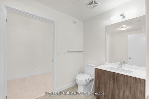 Photo 19 at 212 - 168 Sabina Drive, GO Glenorchy, Oakville